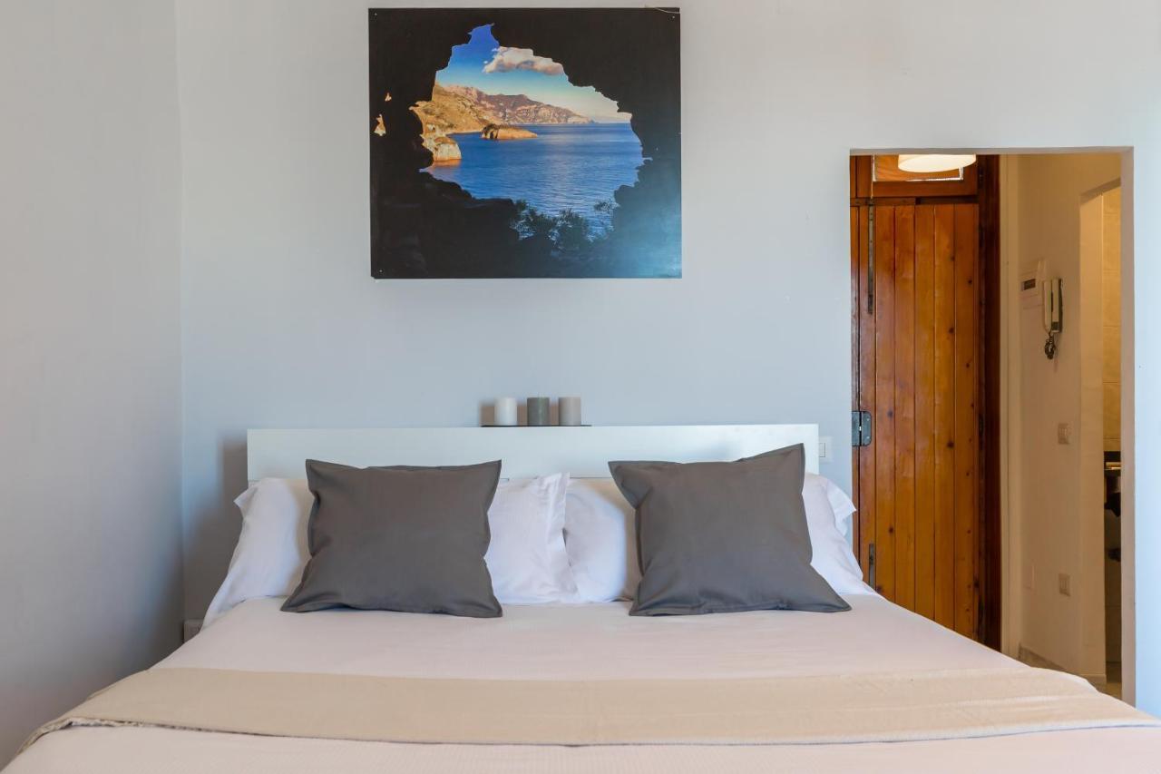 Seaview Apartment In Posillipo By Wonderful Italy Peschiera del Garda Dış mekan fotoğraf